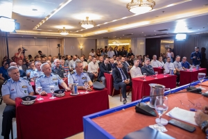 &Epsilon;&pi;&omicron;&iota;&kappa;&omicron;&delta;&omicron;&mu;&eta;&tau;&iota;&kappa;ή &Eta;&mu;&epsilon;&rho;ί&delta;&alpha; &sigma;&tau;&eta;&nu; &Alpha;&theta;ή&nu;&alpha; &mu;&epsilon; &theta;έ&mu;&alpha; &laquo;&Alpha;&sigma;&phi;&alpha;&lambda;ή&sigmaf; &Pi;&rho;&omega;&tau;&epsilon;ύ&omicron;&upsilon;&sigma;&alpha;, &omicron;&delta;&eta;&gamma;ό&sigmaf; &gamma;&iota;&alpha; &alpha;&sigma;&phi;&alpha;&lambda;ή &Epsilon;&lambda;&lambda;ά&delta;&alpha;&raquo;