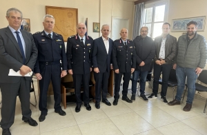 &Sigma;&tau;&eta; &Zeta;ά&kappa;&upsilon;&nu;&theta;&omicron; &nu;&alpha; &kappa;&alpha;&lambda;&upsilon;&phi;&theta;&omicron;ύ&nu; &tau;&alpha; &kappa;&epsilon;&nu;ά &mu;&epsilon; &Alpha;&sigma;&tau;&upsilon;&phi;ύ&lambda;&alpha;&kappa;&epsilon;&sigmaf;