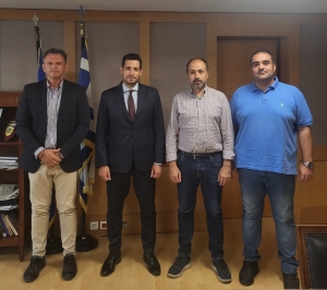 &Sigma;&upsilon;&nu;ά&nu;&tau;&eta;&sigma;&eta; &mu;&epsilon; &tau;&omicron;&nu; &Upsilon;&phi;&upsilon;&pi;&omicron;&upsilon;&rho;&gamma;ό &Psi;&eta;&phi;&iota;&alpha;&kappa;ή&sigmaf; &Delta;&iota;&alpha;&kappa;&upsilon;&beta;έ&rho;&nu;&eta;&sigma;&eta;&sigmaf;